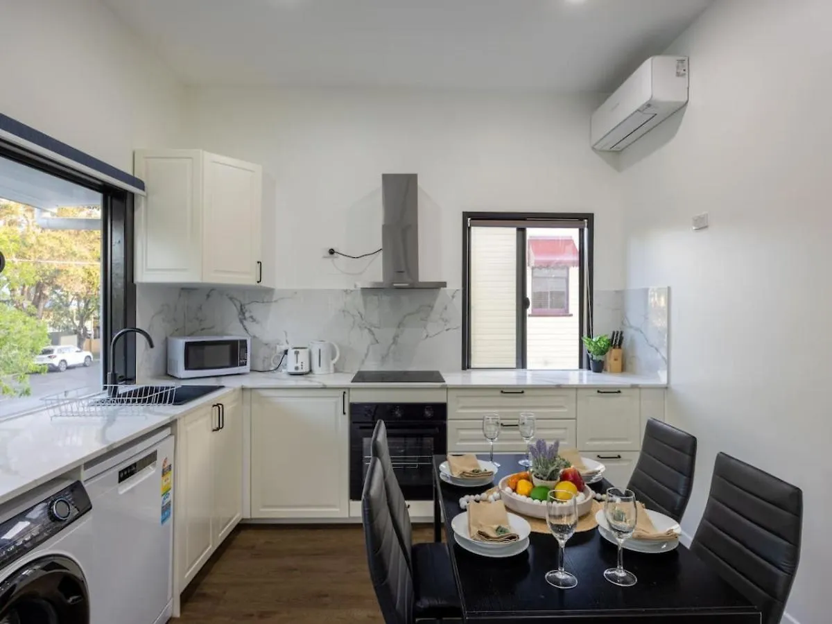 Affordable 3B Ideal Unit Near Cafe Mall River Park Брисбен
